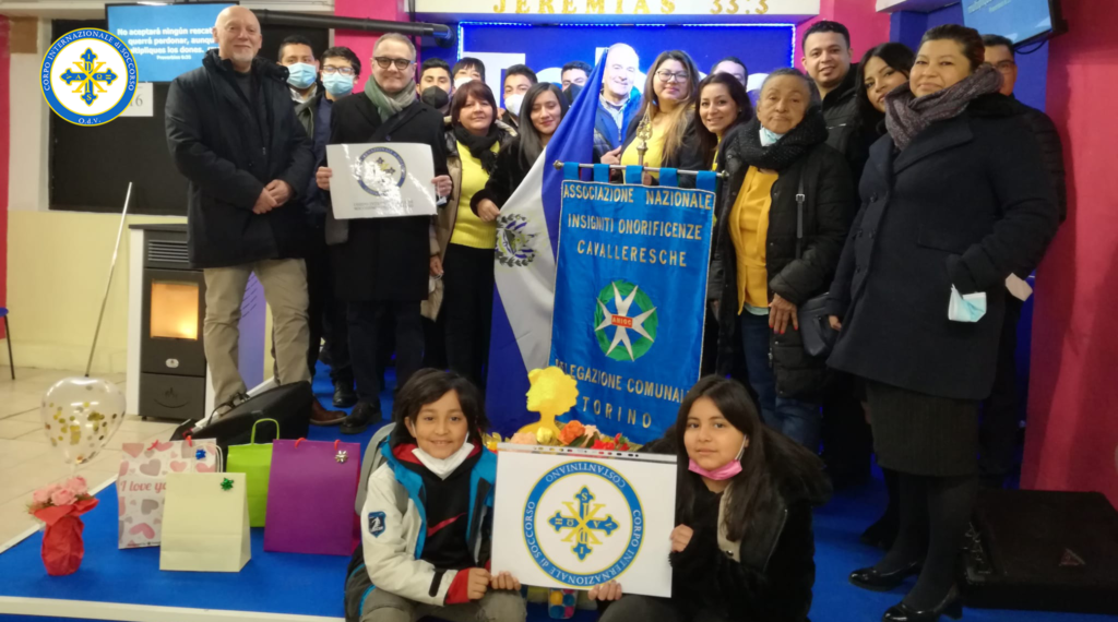 Torino donazione pasquale alla comunità salvadoregna