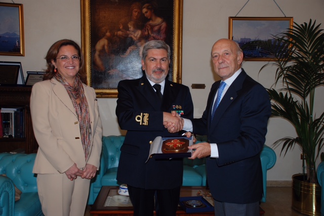 12 novembre, presso il Comando della Capitaneria di porto di Napoli
