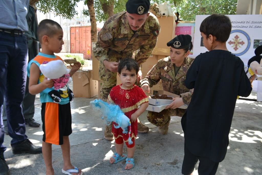 20 maggio, donazione a Herat (Afghanistan)