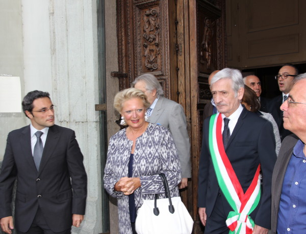 10 e 11 ottobre, S.A.R. Beatrice di Borbone a Gragnano e Castellammare‏